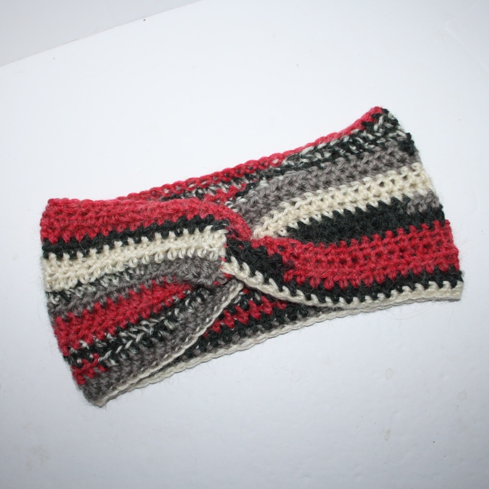 NWOT Winter Crocheted Earwarmer Alpaca Wool - Picture 2 of 6